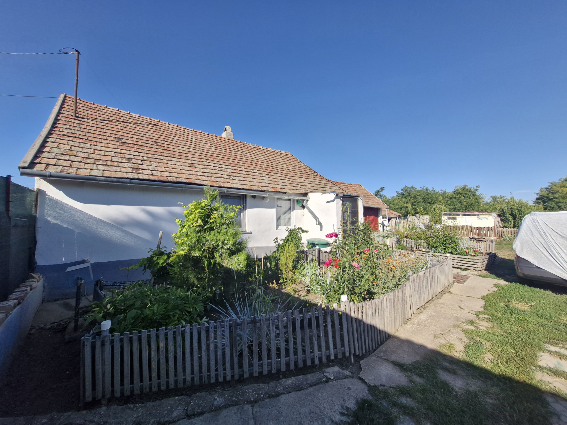 A fájl már létezik a célhelyen: import/kepek/5838197.jpg
Eladó Családi ház Fegyvernek  65 m<sup>2</sup> 15.9 millió Ft