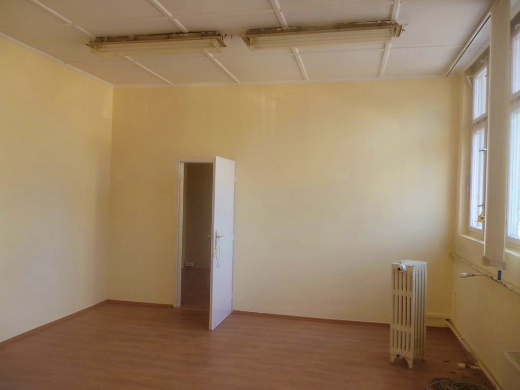 A fájl már létezik a célhelyen: import/kepek/5839764.jpg
Eladó Raktár Budapest, XIX. kerület  408 m<sup>2</sup> 0.7752 millió Ft