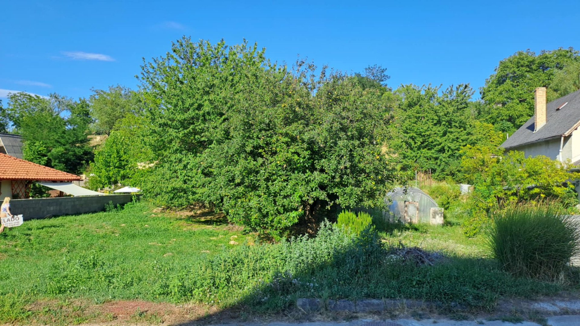 A fájl már létezik a célhelyen: import/kepek/5843099.jpg
Eladó Téglalakás Lábatlan  1543 m<sup>2</sup> 15.9 millió Ft