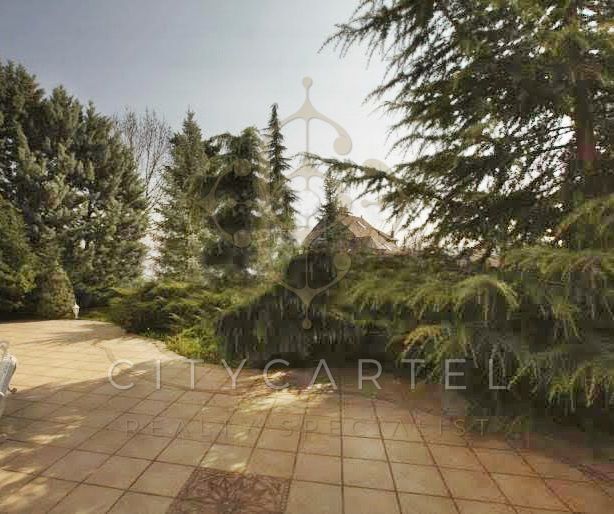 A fájl már létezik a célhelyen: import/kepek/vizjeles_1748138.jpg
For sale house Budapest, II. kerület  875 m<sup>2</sup> 1500 millió Ft