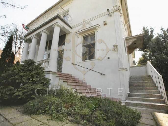 A fájl már létezik a célhelyen: import/kepek/vizjeles_1748140.jpg
For sale house Budapest, II. kerület  875 m<sup>2</sup> 1500 millió Ft
