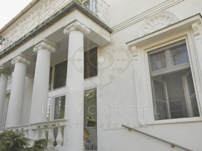 A fájl már létezik a célhelyen: import/kepek/vizjeles_1748143.jpg
For sale house Budapest, II. kerület  875 m<sup>2</sup> 1500 millió Ft