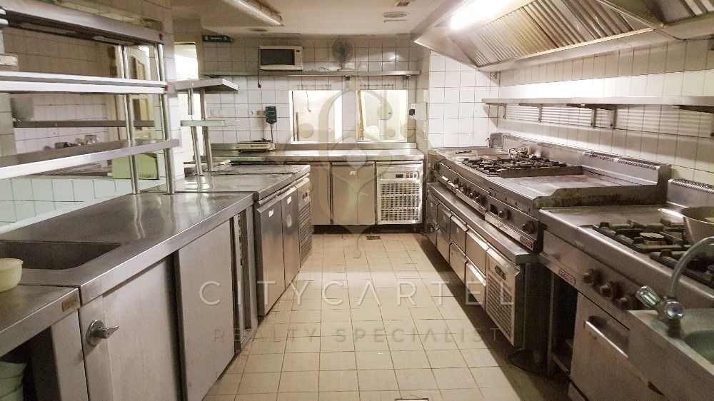 A fájl már létezik a célhelyen: import/kepek/vizjeles_1972861.jpg
For sale Restaurant, inn, confectionery Budapest, V. kerület  612 m<sup>2</sup> 450 millió Ft