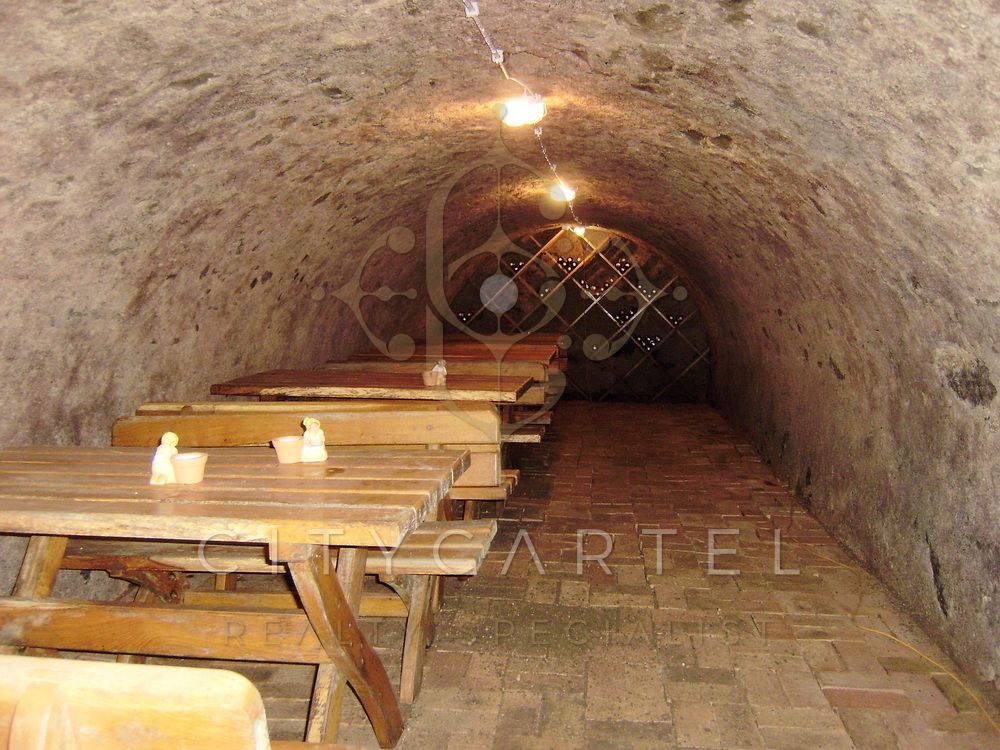 A fájl már létezik a célhelyen: import/kepek/vizjeles_2011015.jpg
Eladó Szálloda, panzió Szilvásvárad  1500 m<sup>2</sup> 1300000 EUR