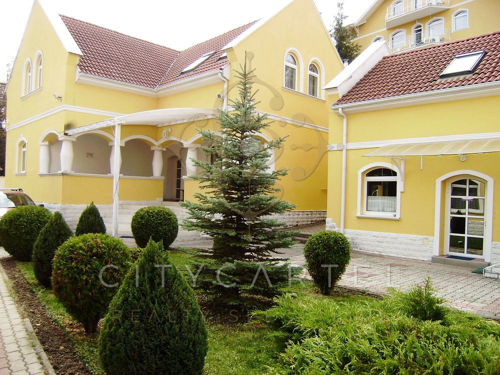 A fájl már létezik a célhelyen: import/kepek/vizjeles_2011017.jpg
Eladó Szálloda, panzió Szilvásvárad  1500 m<sup>2</sup> 1300000 EUR
