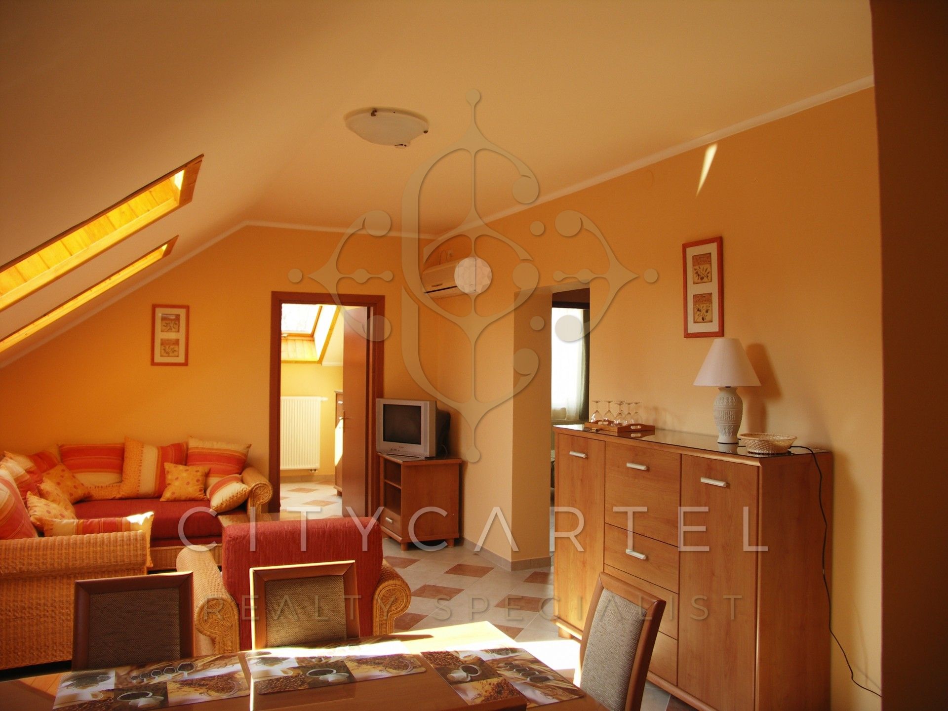 A fájl már létezik a célhelyen: import/kepek/vizjeles_2396236.jpg
For sale Hotel, guesthouse Csokonyavisonta  360 m<sup>2</sup> 150 millió Ft