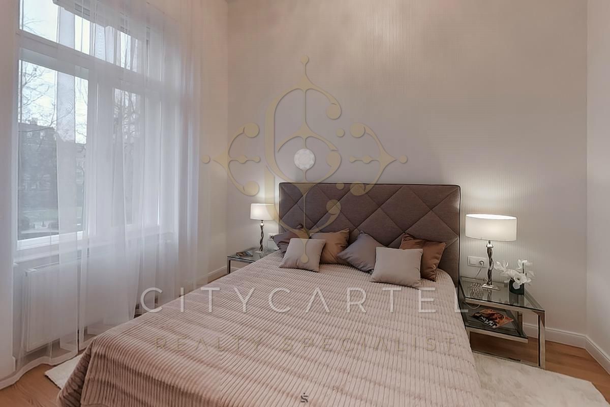 A fájl már létezik a célhelyen: import/kepek/vizjeles_2490220.jpg
For sale flat Budapest, V. kerület  134 m<sup>2</sup> 7000 EUR