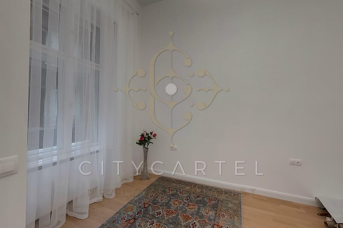 A fájl már létezik a célhelyen: import/kepek/vizjeles_2490228.jpg
For sale flat Budapest, V. kerület  134 m<sup>2</sup> 7000 EUR