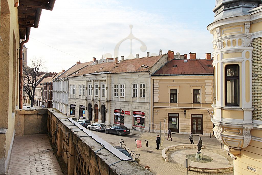 A fájl már létezik a célhelyen: import/kepek/vizjeles_2507328.jpg
For sale Office building Székesfehérvár  1130 m<sup>2</sup> 500 millió Ft