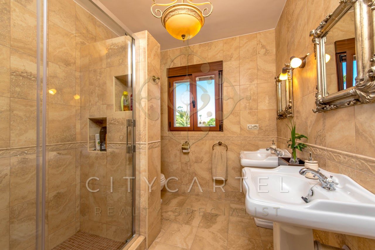 A fájl már létezik a célhelyen: import/kepek/vizjeles_2764357.jpg
For sale Residence   225 m<sup>2</sup> 204.12 millió Ft
