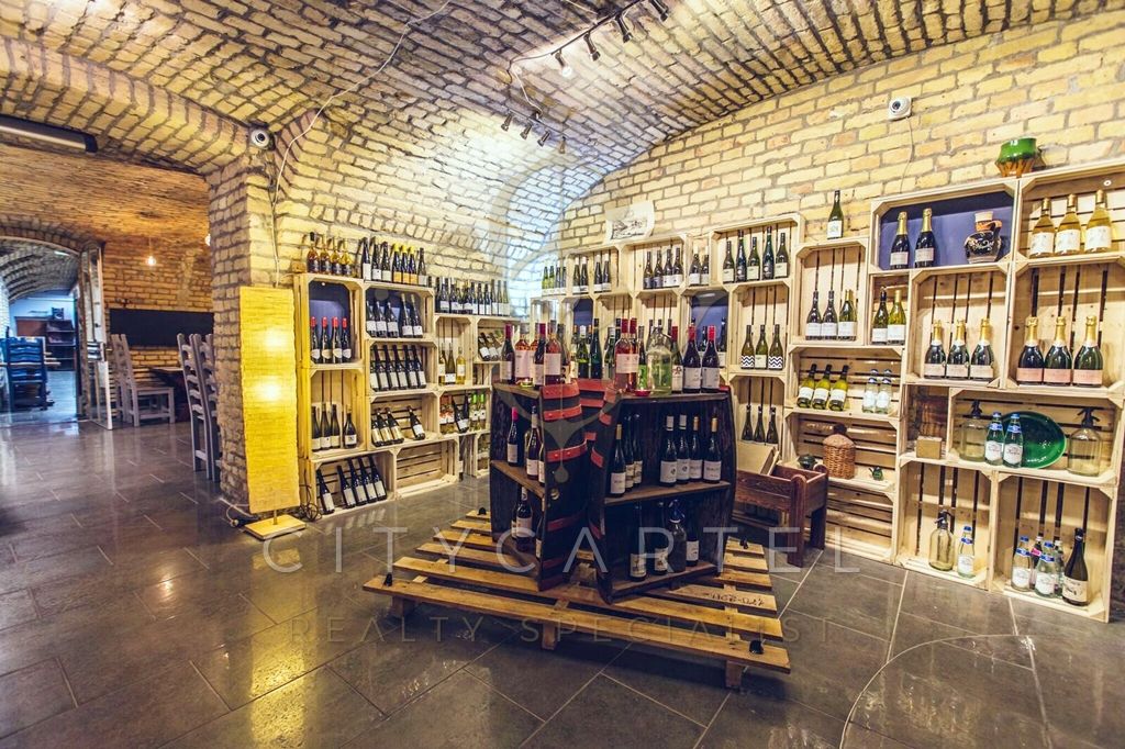 A fájl már létezik a célhelyen: import/kepek/vizjeles_2823441.jpg
Eladó Vendéglátóipari egység Budapest, VIII. kerület  150 m<sup>2</sup> 110 millió Ft