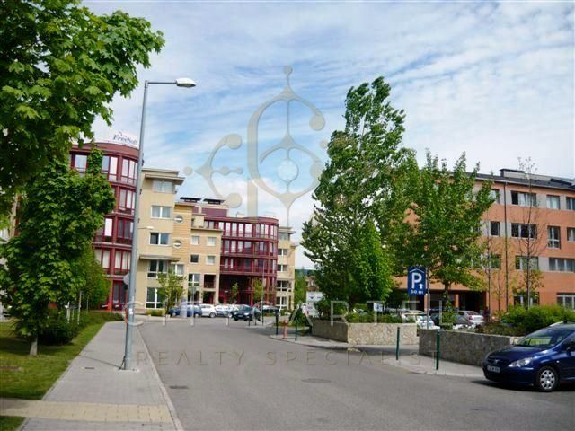 A fájl már létezik a célhelyen: import/kepek/vizjeles_2823842.jpg
Eladó Iroda irodaházban A Budapest, III. kerület  80 m<sup>2</sup> 1040 EUR