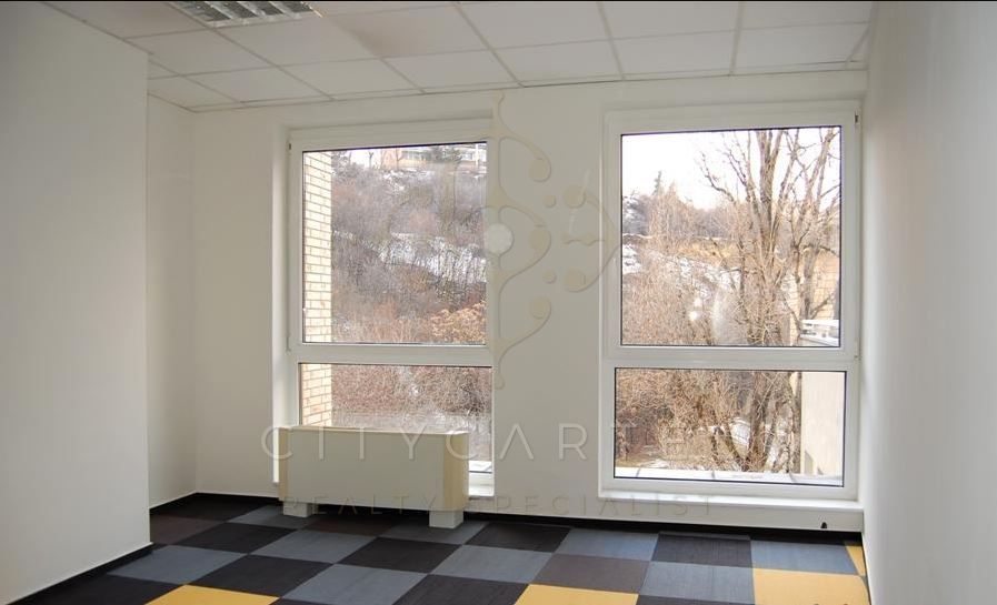 A fájl már létezik a célhelyen: import/kepek/vizjeles_2823844.jpg
Eladó Iroda irodaházban A Budapest, III. kerület  80 m<sup>2</sup> 1040 EUR