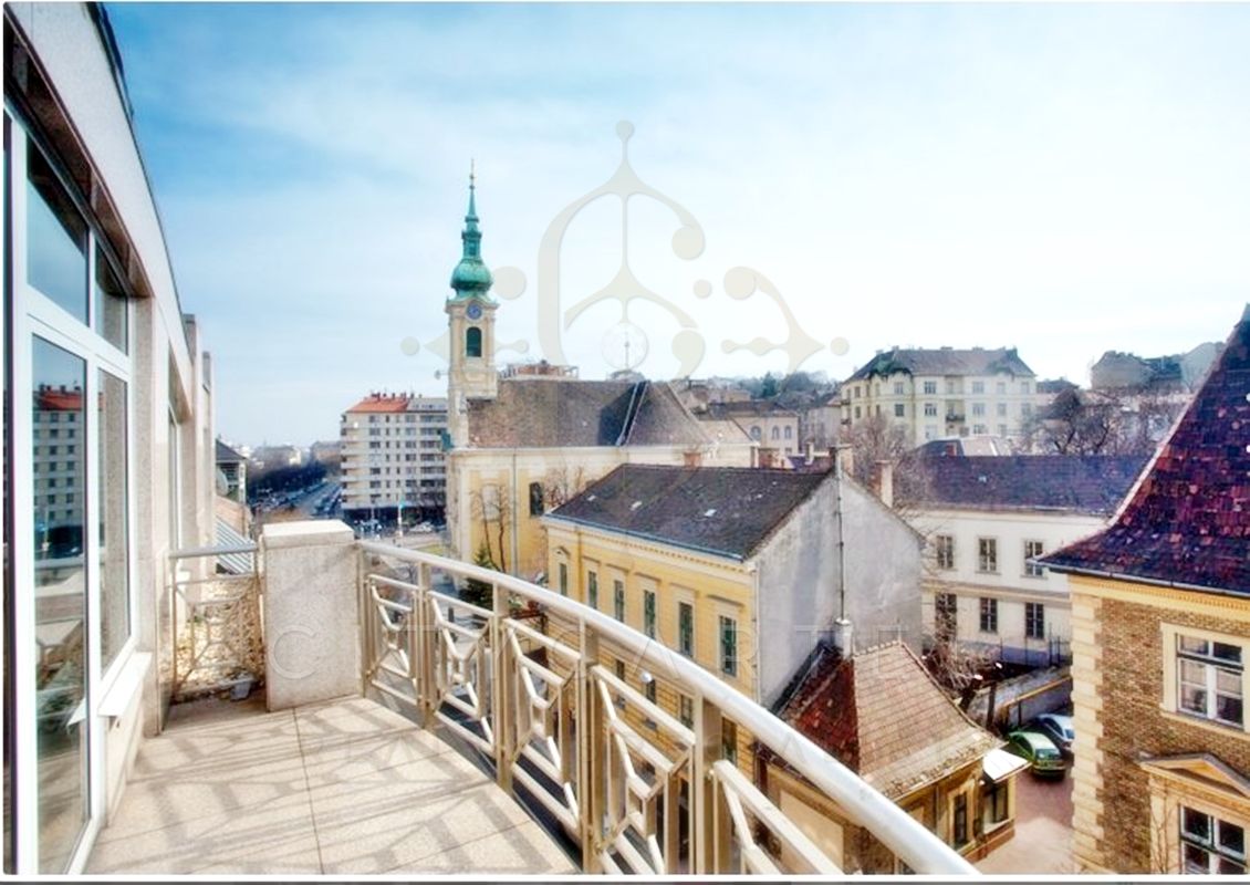 A fájl már létezik a célhelyen: import/kepek/vizjeles_2824135.jpg
For sale Office in office building A Budapest, I. kerület  224 m<sup>2</sup> 0.976752 millió Ft