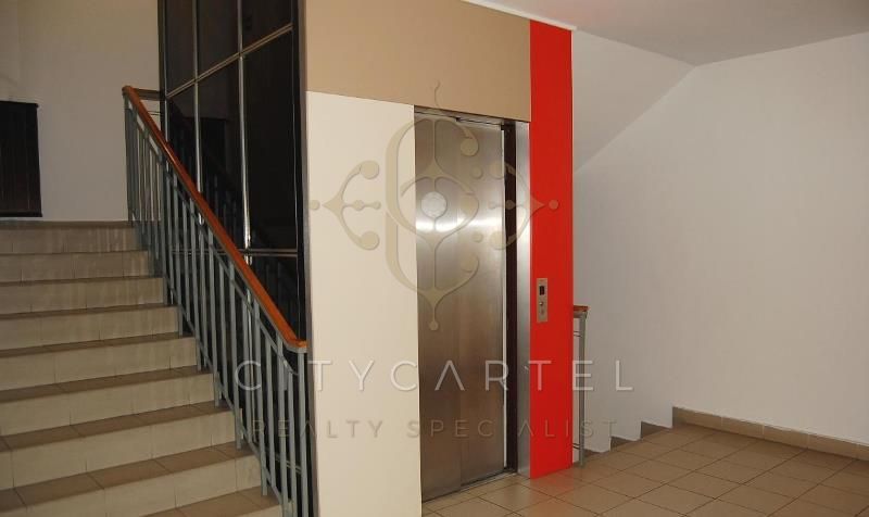 A fájl már létezik a célhelyen: import/kepek/vizjeles_2909635.jpg
Eladó Irodaház Budapest, IV. kerület  5110 m<sup>2</sup> 5000000 EUR
