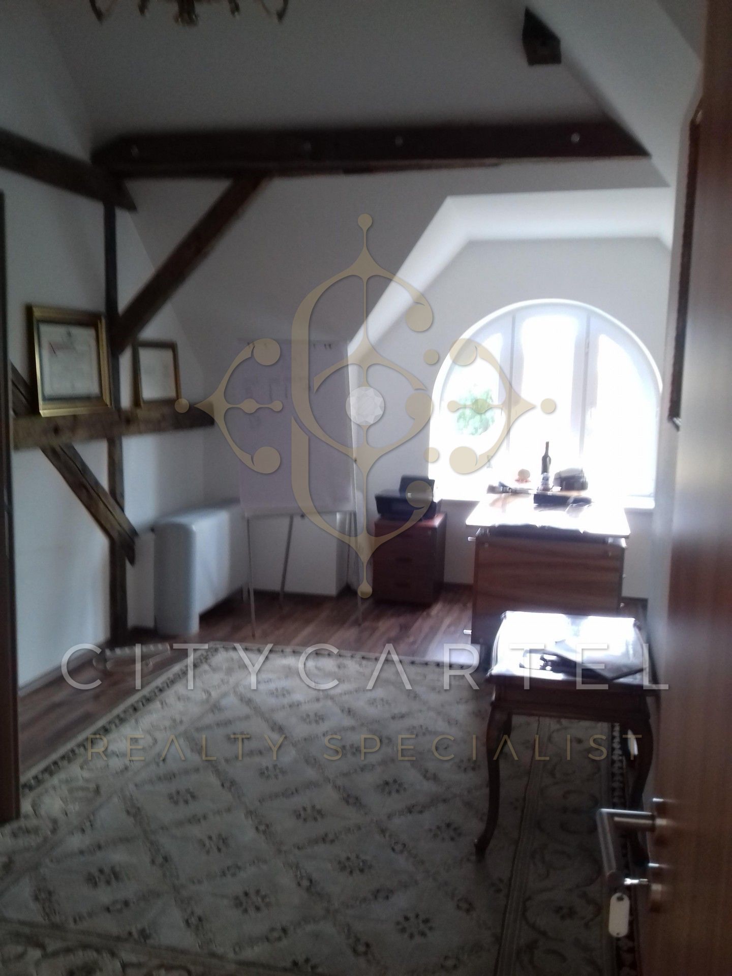 A fájl már létezik a célhelyen: import/kepek/vizjeles_2921166.jpg
Eladó Családi ház Budapest, II. kerület  500 m<sup>2</sup> 8900 EUR