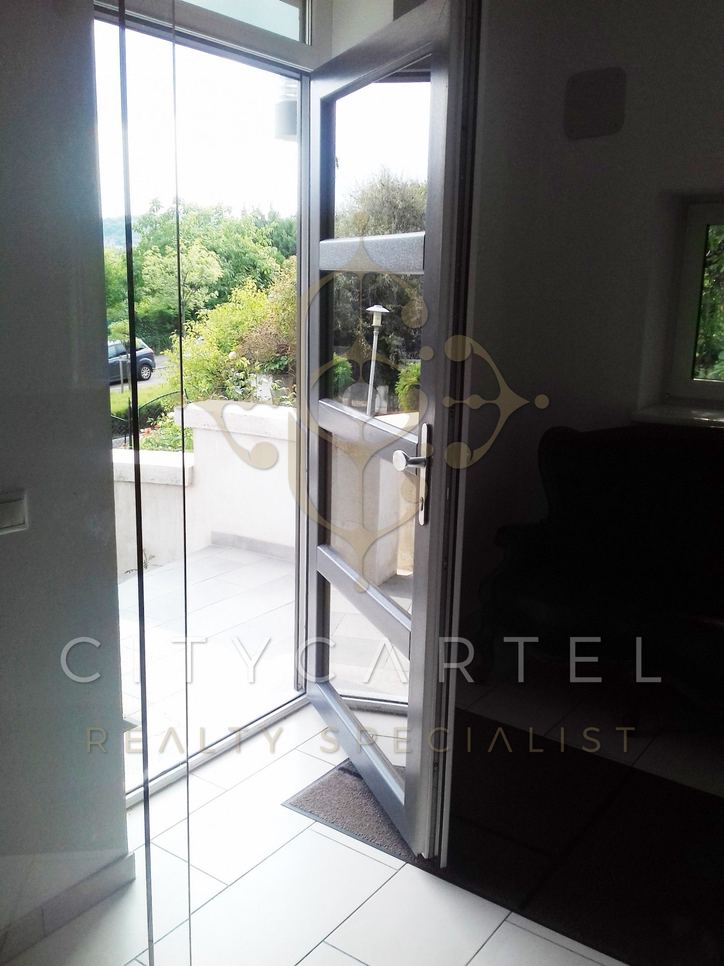 A fájl már létezik a célhelyen: import/kepek/vizjeles_2921168.jpg
Eladó Családi ház Budapest, II. kerület  500 m<sup>2</sup> 8900 EUR