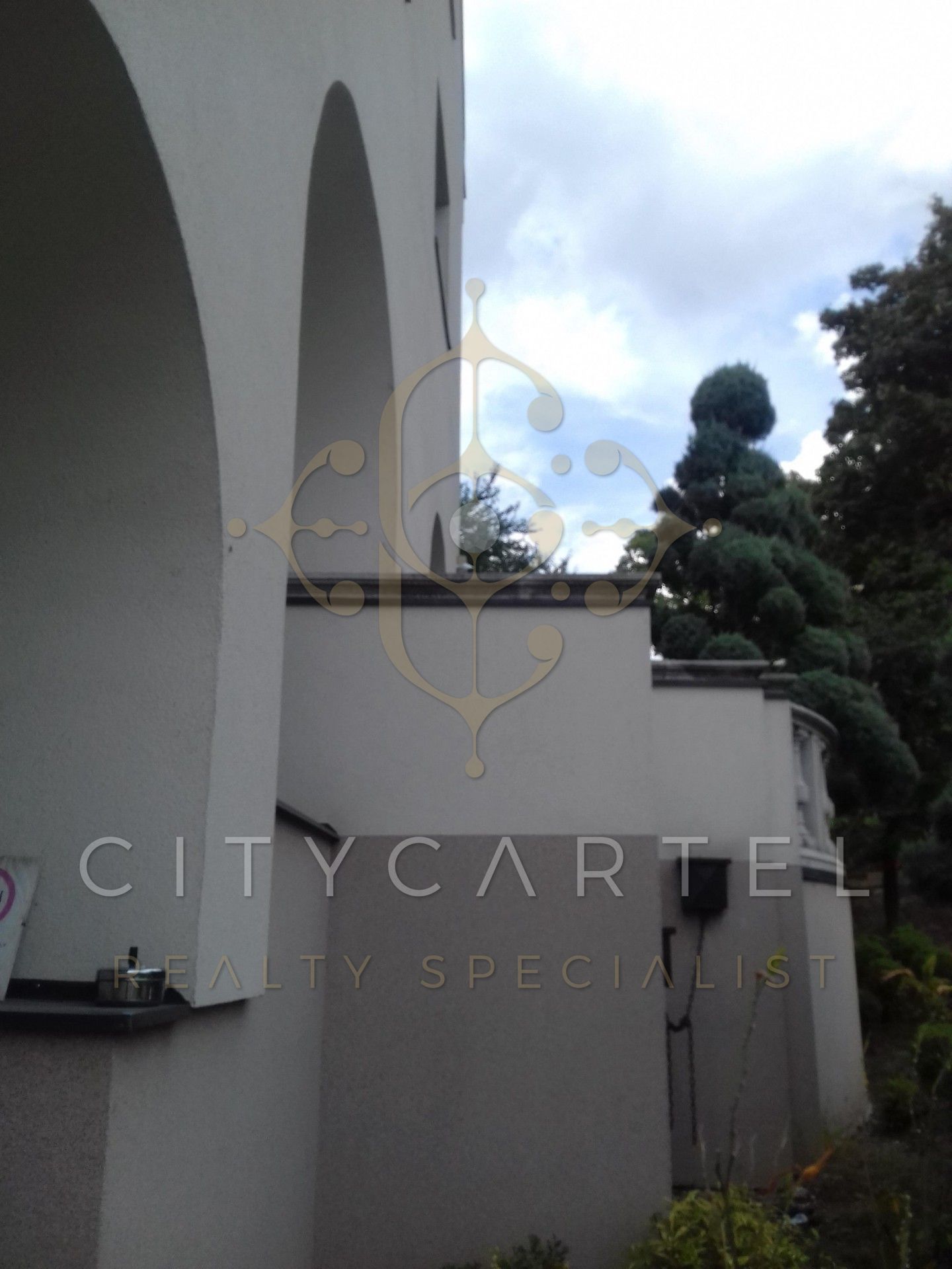 A fájl már létezik a célhelyen: import/kepek/vizjeles_2921170.jpg
Eladó Családi ház Budapest, II. kerület  500 m<sup>2</sup> 8900 EUR