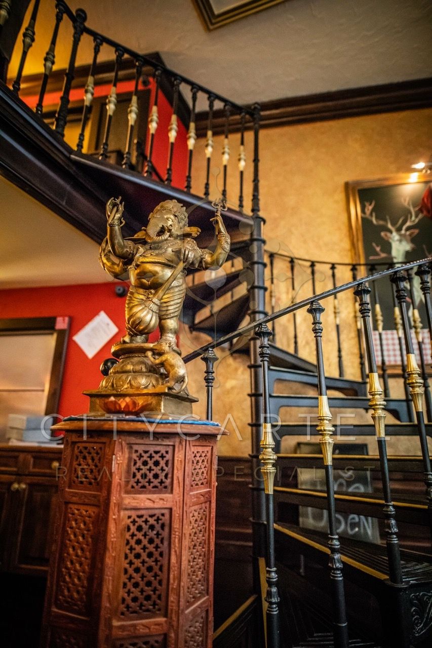 A fájl már létezik a célhelyen: import/kepek/vizjeles_2995490.jpg
For sale Restaurant, inn, confectionery Budapest, V. kerület  612 m<sup>2</sup> 450 millió Ft