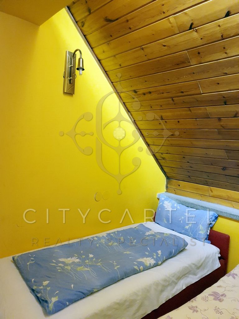 A fájl már létezik a célhelyen: import/kepek/vizjeles_3082328.jpg
For sale Hotel, guesthouse Budapest, XVI. kerület  1000 m<sup>2</sup> 1500000 EUR