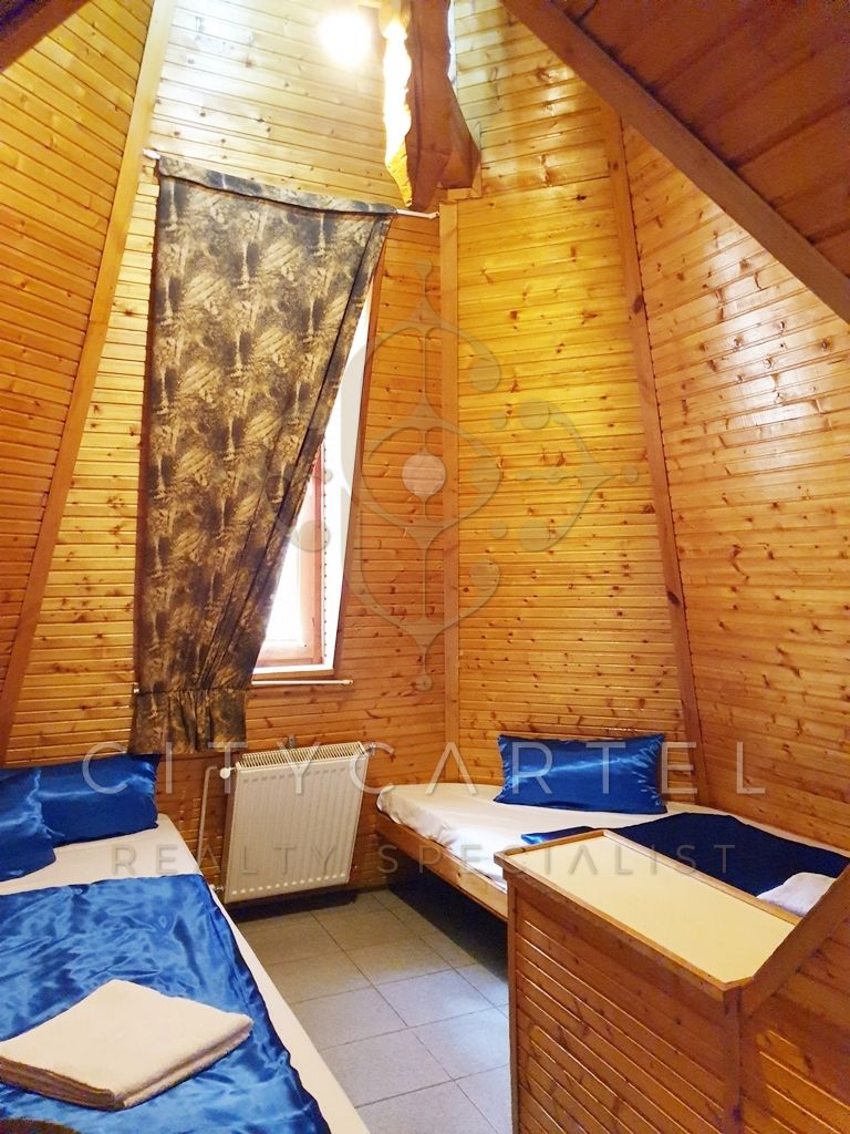 A fájl már létezik a célhelyen: import/kepek/vizjeles_3082330.jpg
For sale Hotel, guesthouse Budapest, XVI. kerület  1000 m<sup>2</sup> 1500000 EUR