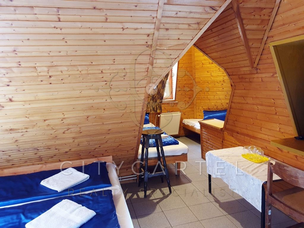 A fájl már létezik a célhelyen: import/kepek/vizjeles_3082335.jpg
For sale Hotel, guesthouse Budapest, XVI. kerület  1000 m<sup>2</sup> 1500000 EUR
