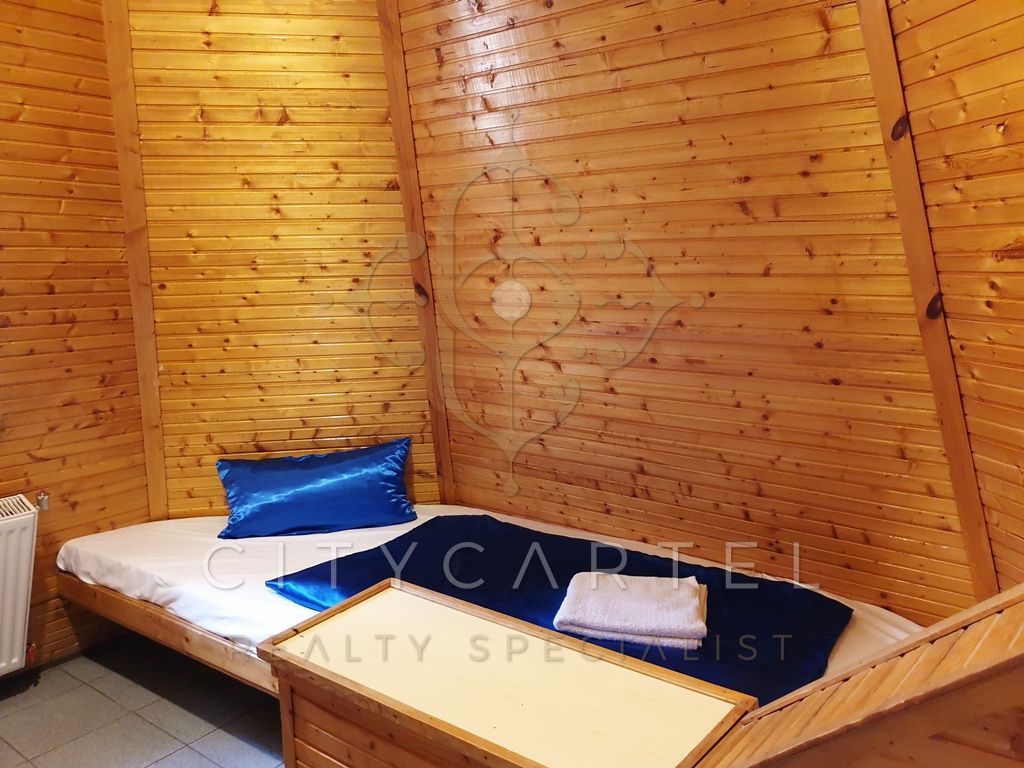 A fájl már létezik a célhelyen: import/kepek/vizjeles_3082336.jpg
For sale Hotel, guesthouse Budapest, XVI. kerület  1000 m<sup>2</sup> 1500000 EUR
