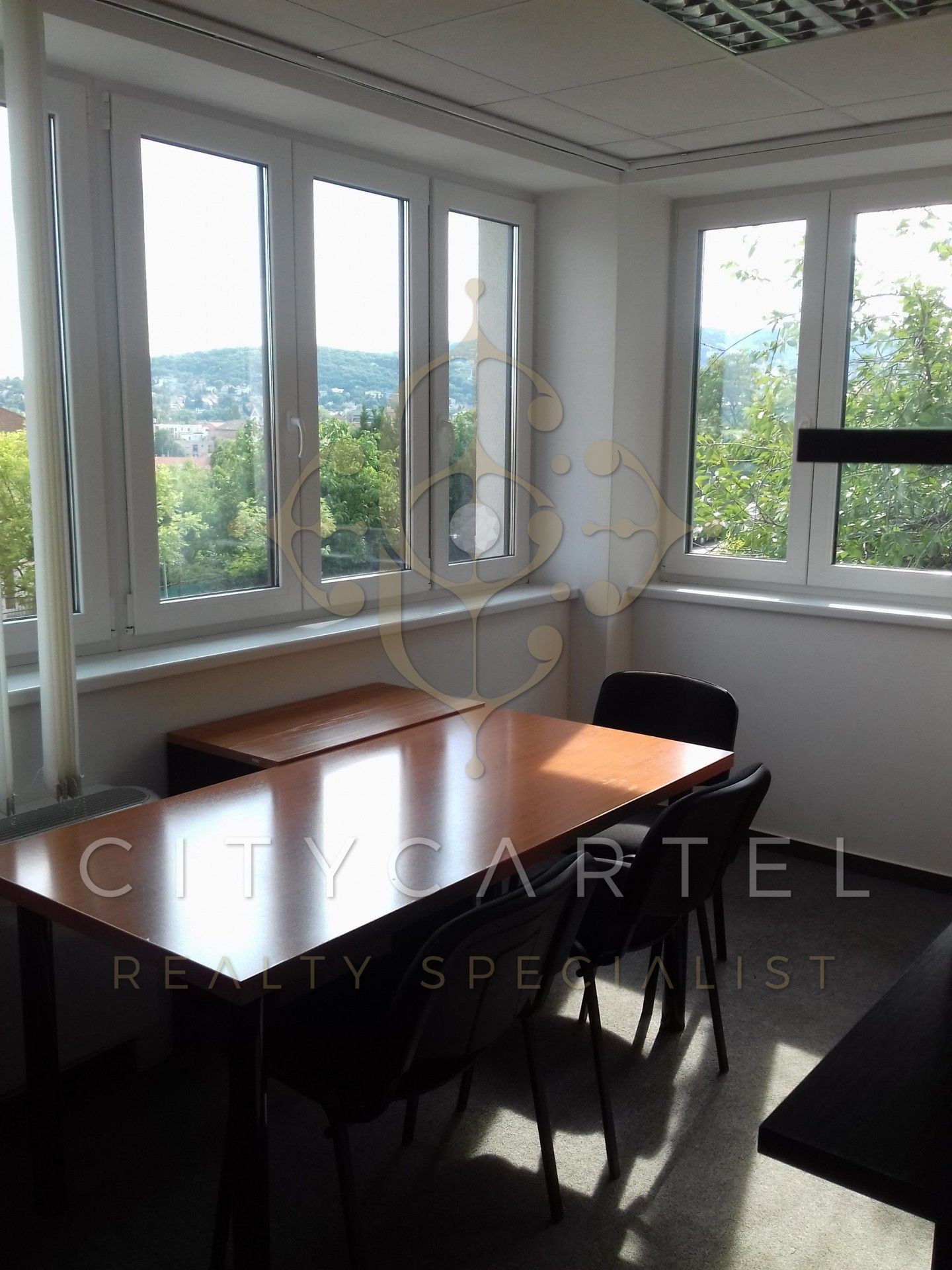 A fájl már létezik a célhelyen: import/kepek/vizjeles_3295991.jpg
Eladó Családi ház Budapest, II. kerület  500 m<sup>2</sup> 1550 millió Ft