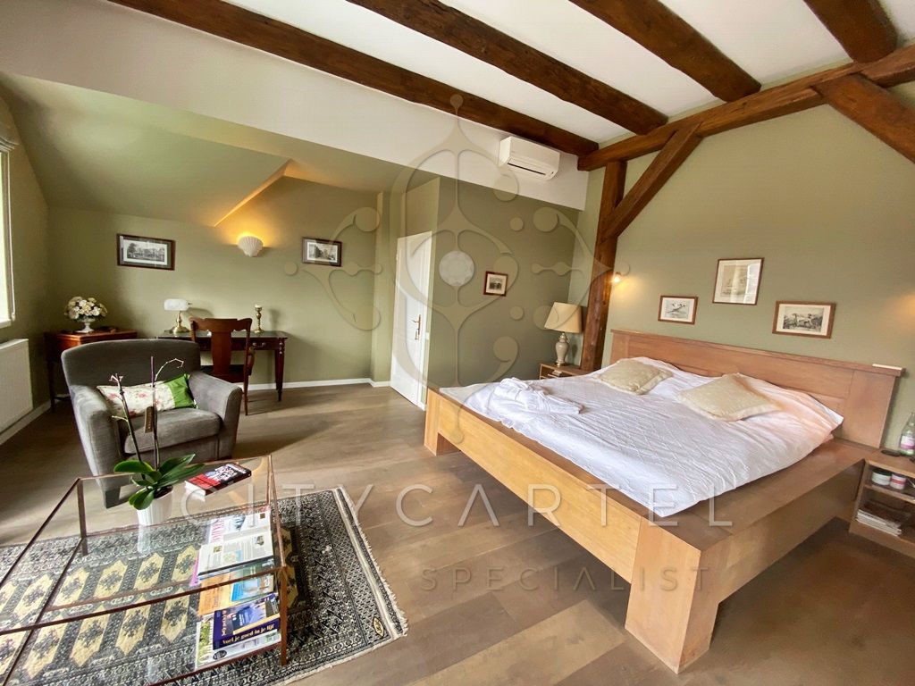A fájl már létezik a célhelyen: import/kepek/vizjeles_3392154.jpg
For sale Villa, castle, mansion Monoszló  1615 m<sup>2</sup> 4900000 EUR