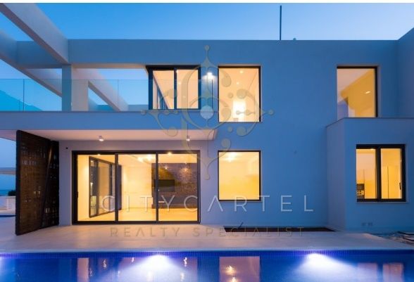 A fájl már létezik a célhelyen: import/kepek/vizjeles_3426549.jpg
For sale Residence   265 m<sup>2</sup> 345 millió Ft