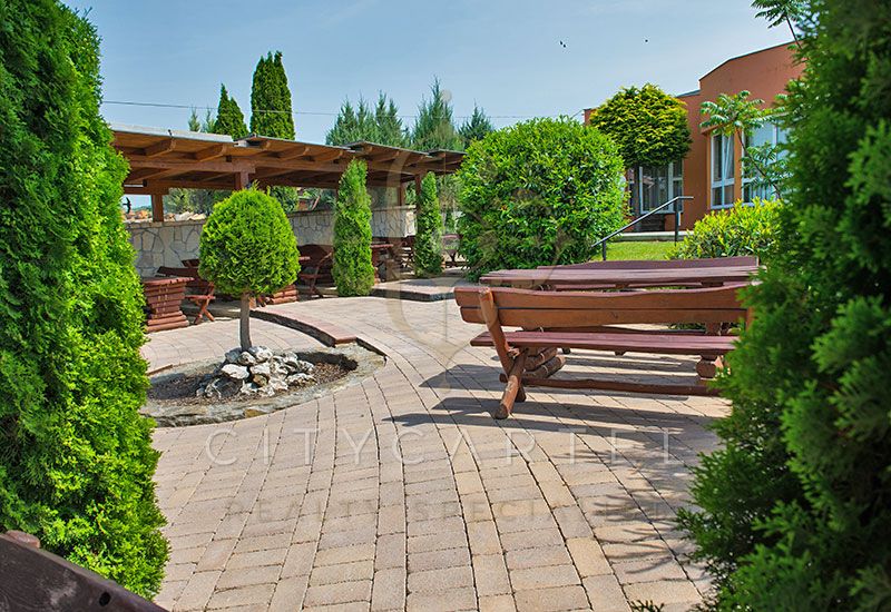 A fájl már létezik a célhelyen: import/kepek/vizjeles_3430660.jpg
For sale Hotel, guesthouse Cserszegtomaj  7714 m<sup>2</sup> 1850000 EUR