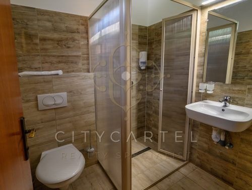 A fájl már létezik a célhelyen: import/kepek/vizjeles_3430663.jpg
For sale Hotel, guesthouse Cserszegtomaj  7714 m<sup>2</sup> 1850000 EUR