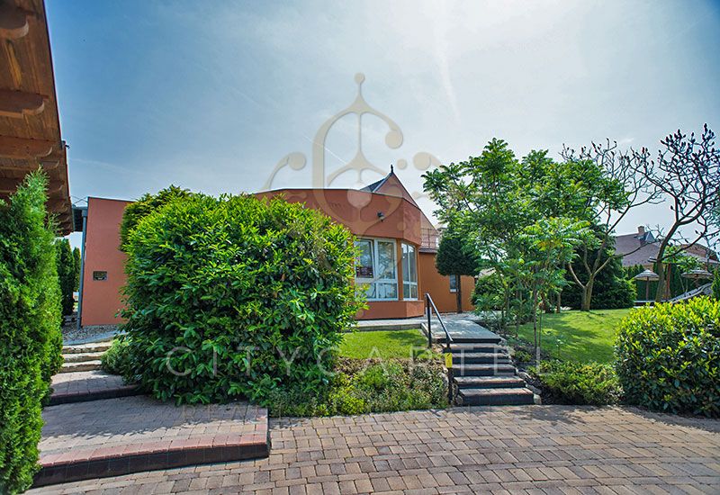 A fájl már létezik a célhelyen: import/kepek/vizjeles_3430668.jpg
For sale Hotel, guesthouse Cserszegtomaj  7714 m<sup>2</sup> 1850000 EUR