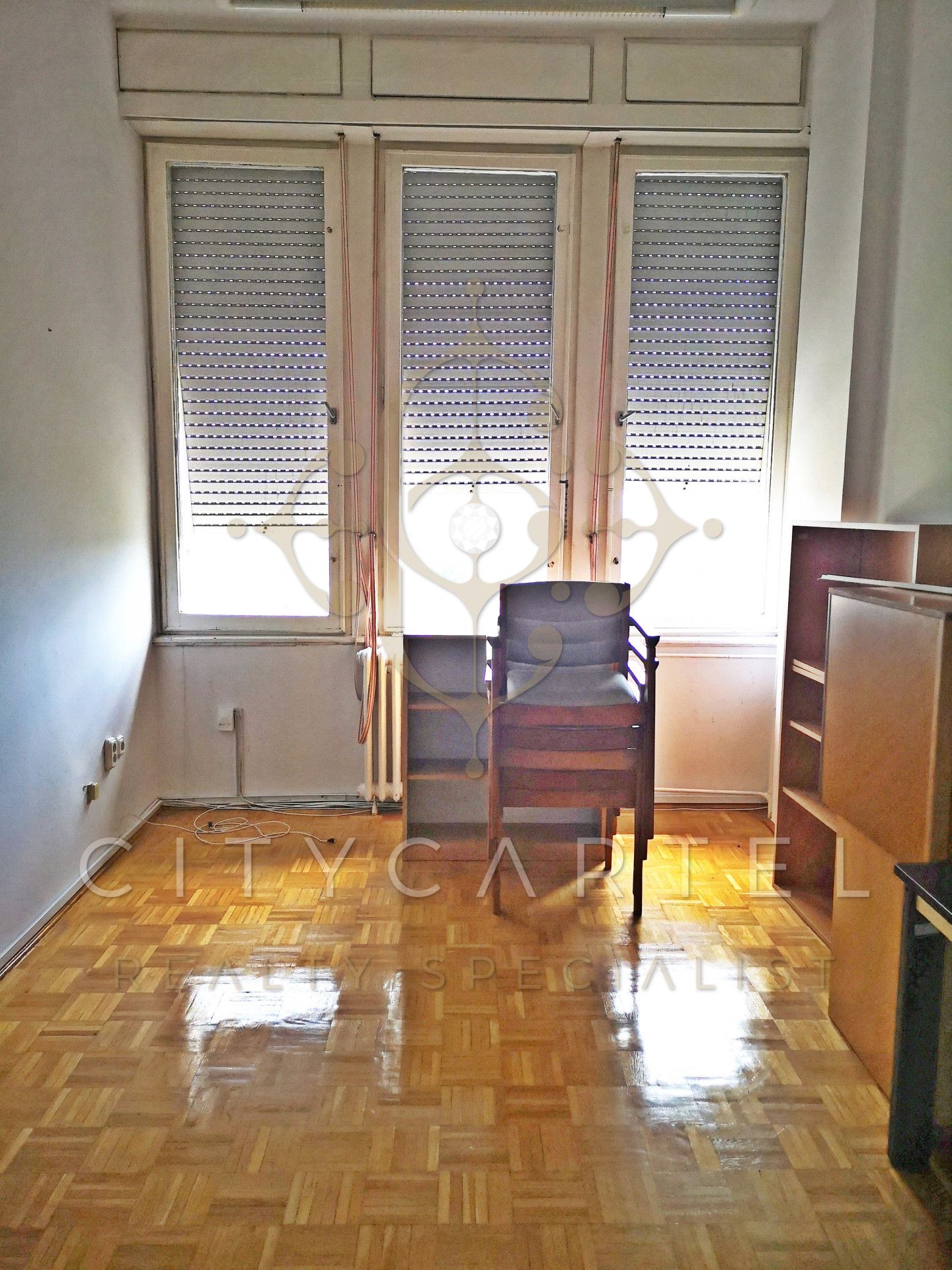 A fájl már létezik a célhelyen: import/kepek/vizjeles_3551453.jpg
For sale Office in office building B Budapest, XI. kerület  15 m<sup>2</sup> 33000 millió Ft