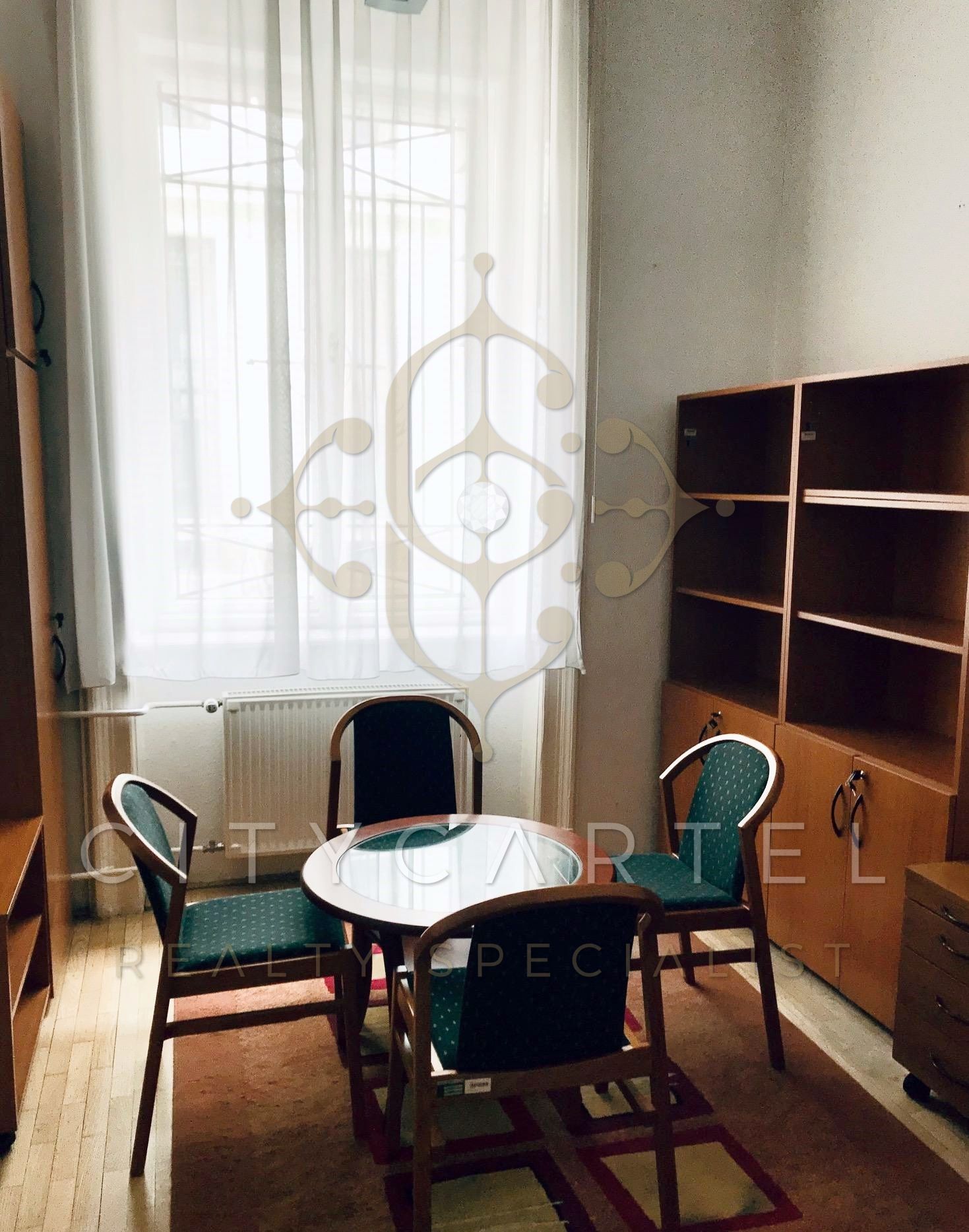 A fájl már létezik a célhelyen: import/kepek/vizjeles_3552655.jpg
Eladó Iroda irodaházban B Budapest, V. kerület  26 m<sup>2</sup> 119600 millió Ft