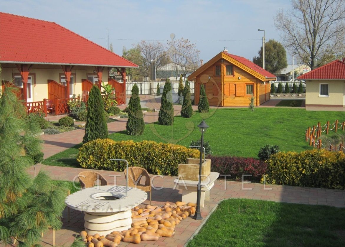 A fájl már létezik a célhelyen: import/kepek/vizjeles_3562793.jpg
Eladó Szálloda, panzió Cserkeszőlő  530 m<sup>2</sup> 648.48 millió Ft