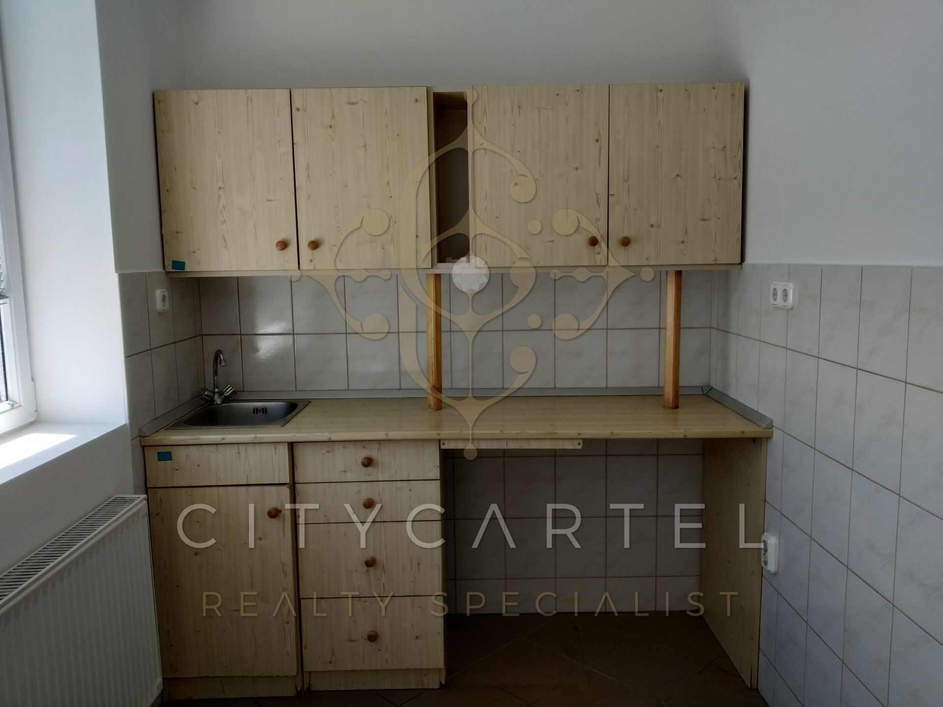 A fájl már létezik a célhelyen: import/kepek/vizjeles_3573090.jpg
For sale Warehouse Budapest, XI. kerület  239 m<sup>2</sup> 1434 EUR