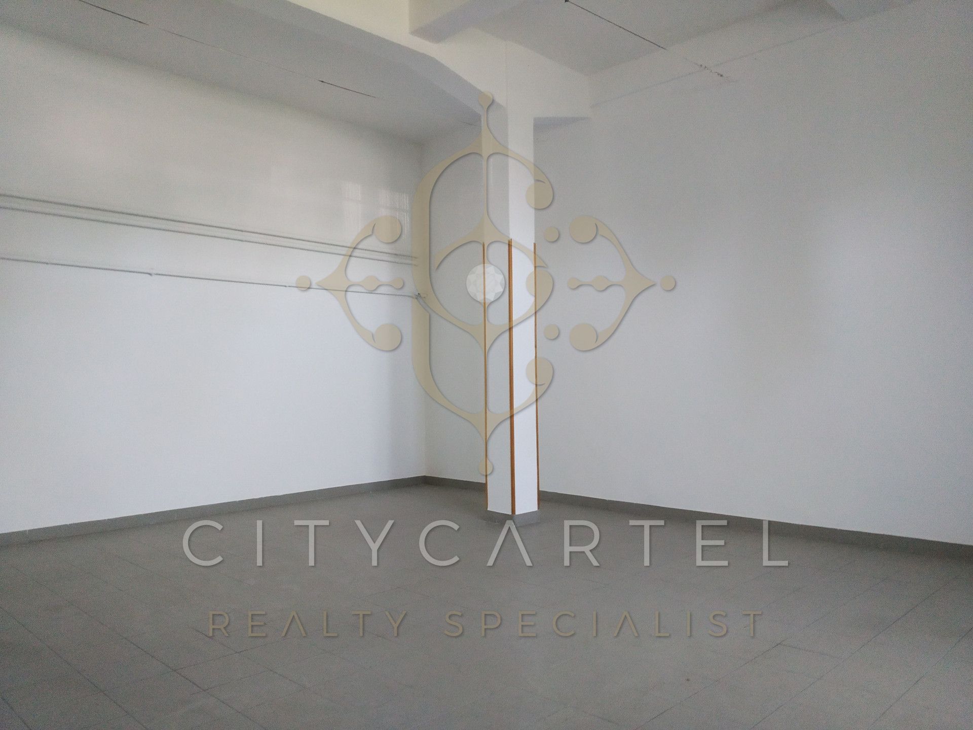A fájl már létezik a célhelyen: import/kepek/vizjeles_3573104.jpg
For sale Warehouse Budapest, XI. kerület  239 m<sup>2</sup> 1434 EUR