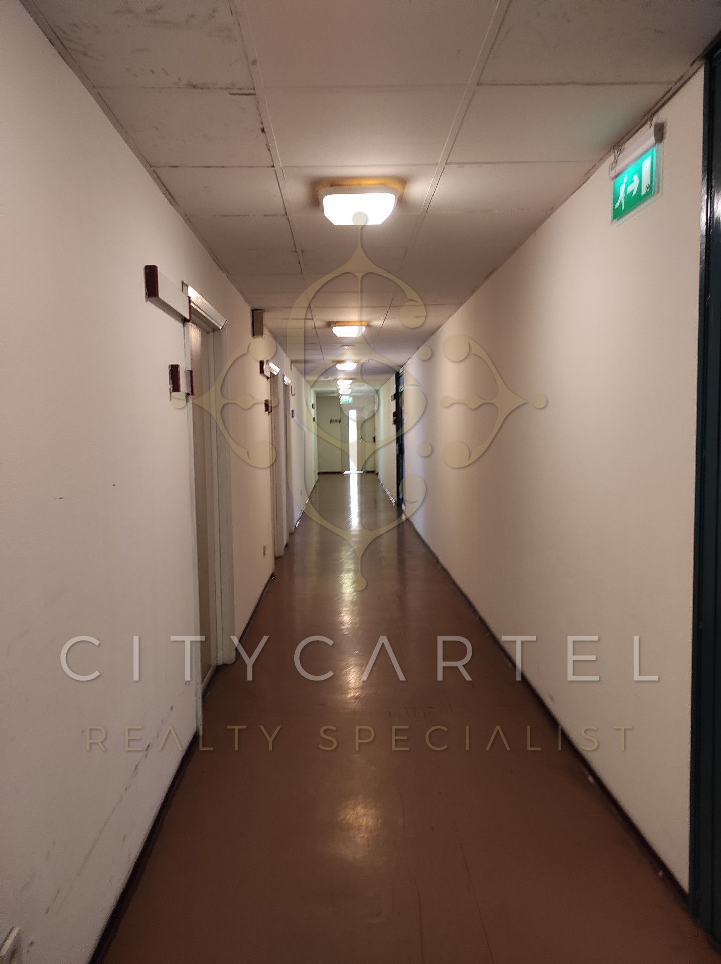 A fájl már létezik a célhelyen: import/kepek/vizjeles_3627380.jpg
Eladó Iroda irodaházban B Budapest, XI. kerület  34 m<sup>2</sup> 55080 millió Ft