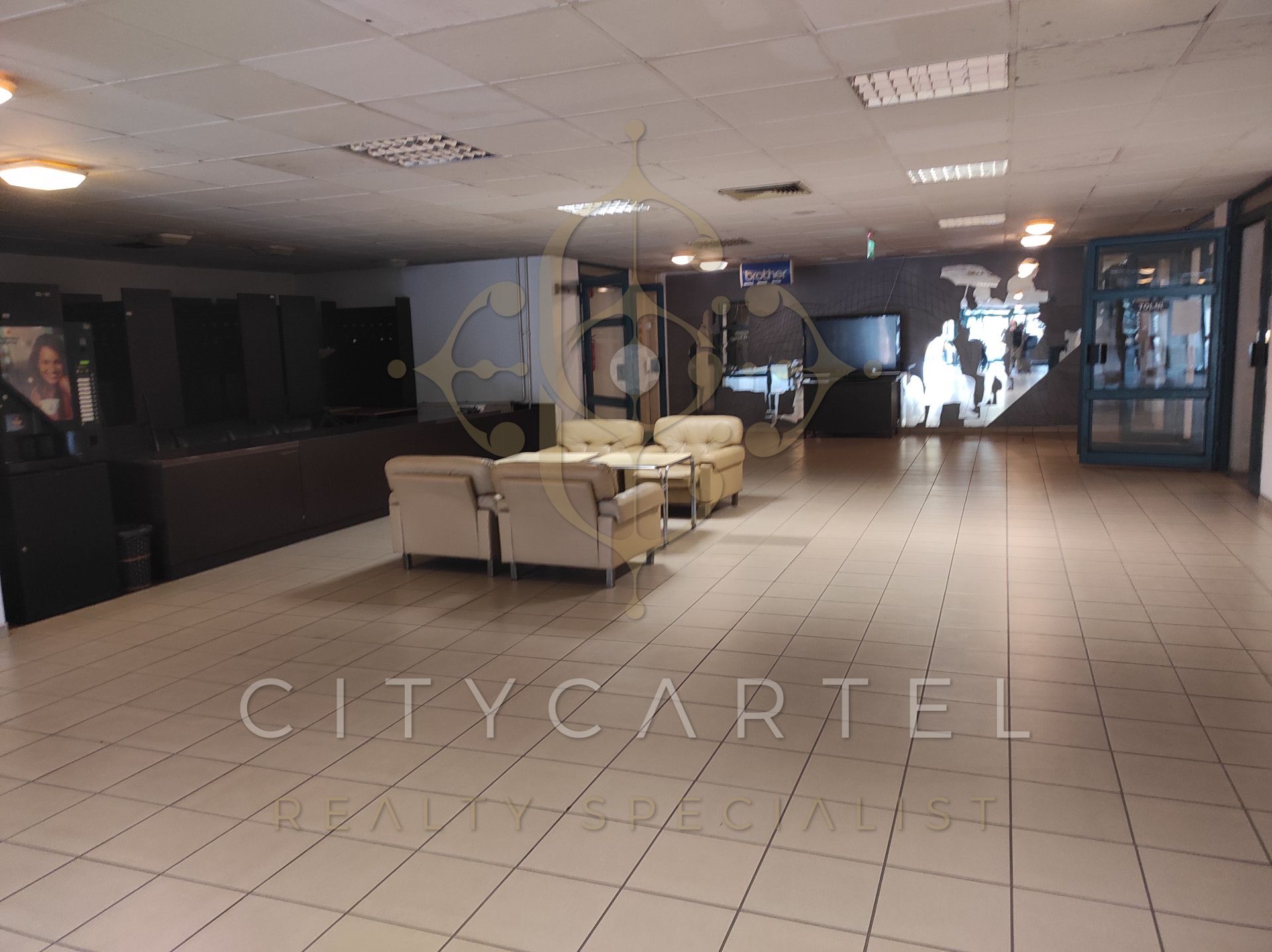 A fájl már létezik a célhelyen: import/kepek/vizjeles_3627383.jpg
Eladó Iroda irodaházban B Budapest, XI. kerület  34 m<sup>2</sup> 55080 millió Ft