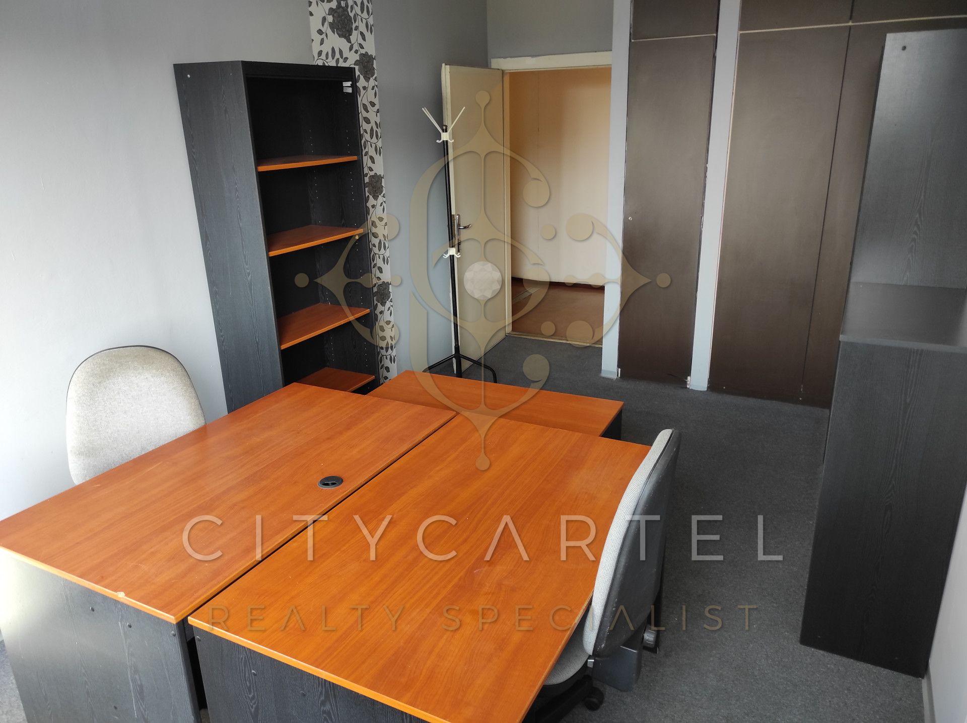 A fájl már létezik a célhelyen: import/kepek/vizjeles_3627384.jpg
Eladó Iroda irodaházban B Budapest, XI. kerület  34 m<sup>2</sup> 55080 millió Ft