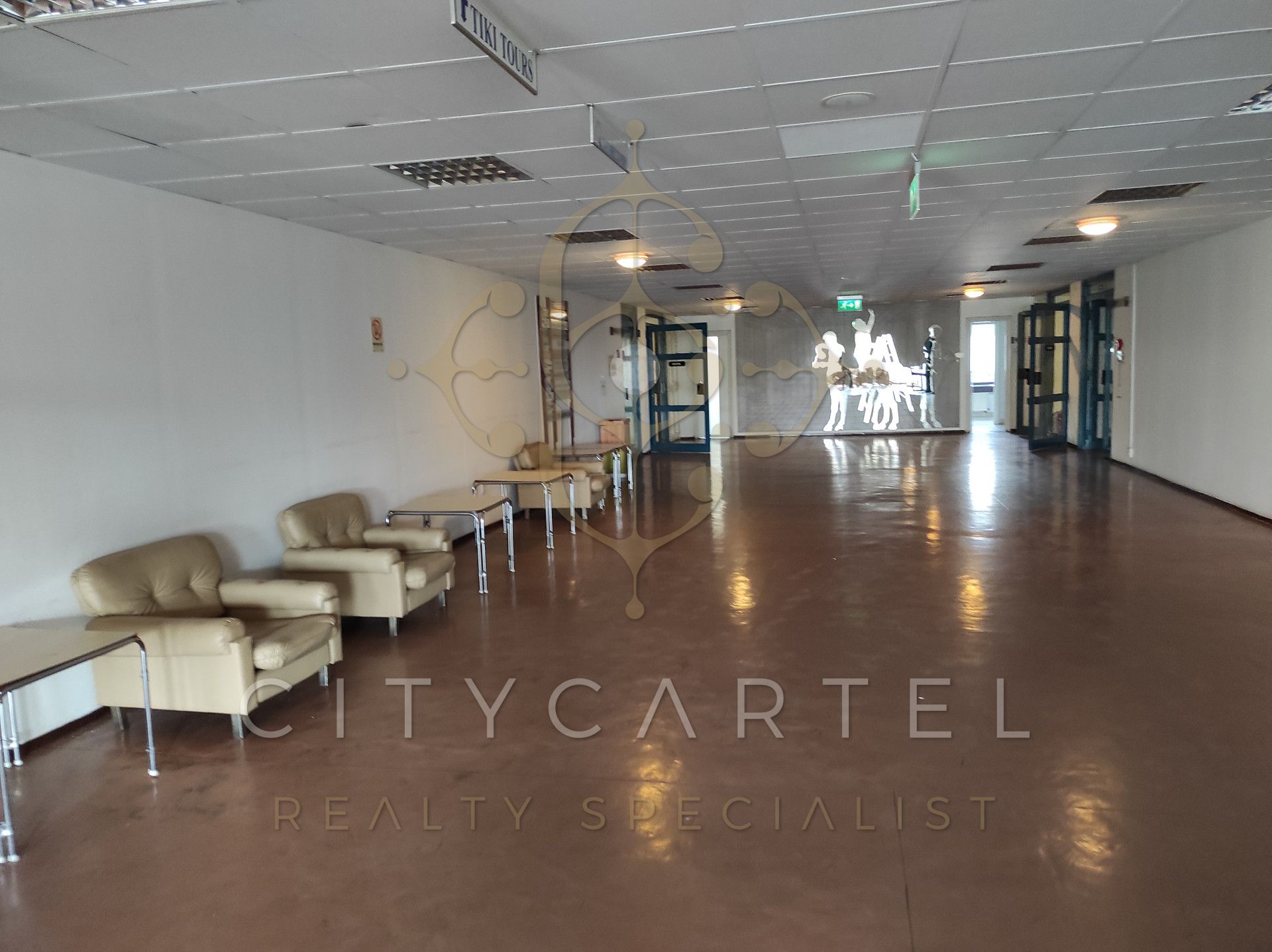 A fájl már létezik a célhelyen: import/kepek/vizjeles_3627389.jpg
Eladó Iroda irodaházban B Budapest, XI. kerület  34 m<sup>2</sup> 55080 millió Ft