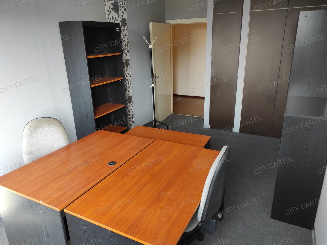 A fájl már létezik a célhelyen: import/kepek/vizjeles_3627406.jpg
Eladó Iroda irodaházban B Budapest, XI. kerület  26 m<sup>2</sup> 42120 millió Ft