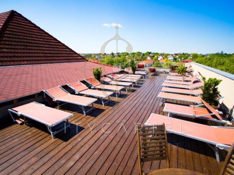 A fájl már létezik a célhelyen: import/kepek/vizjeles_3689817.jpg
For sale Hotel, guesthouse Siófok  4400 m<sup>2</sup> 4020000 EUR