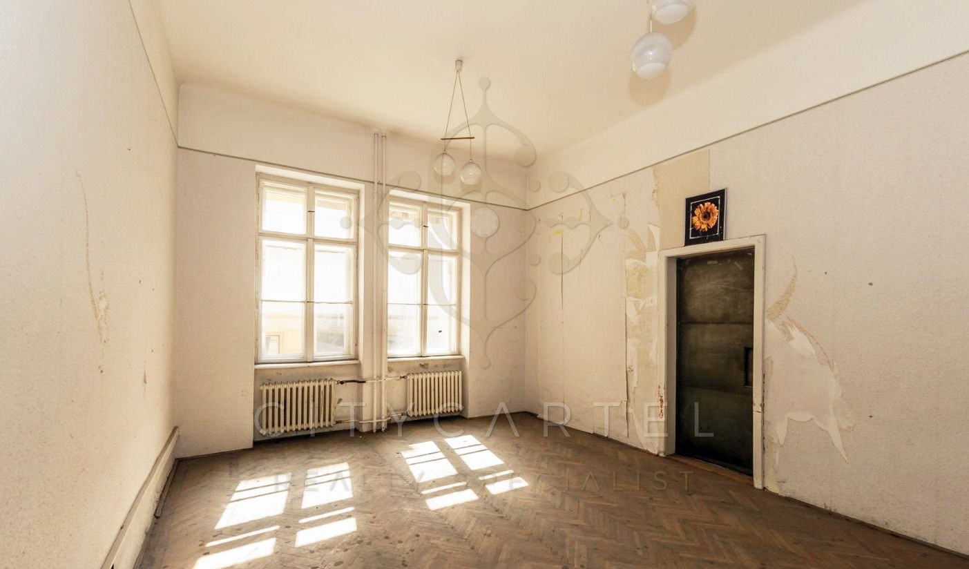A fájl már létezik a célhelyen: import/kepek/vizjeles_3781233.jpg
Eladó Irodaház Budapest, VII. kerület  2800 m<sup>2</sup> 1800 millió Ft