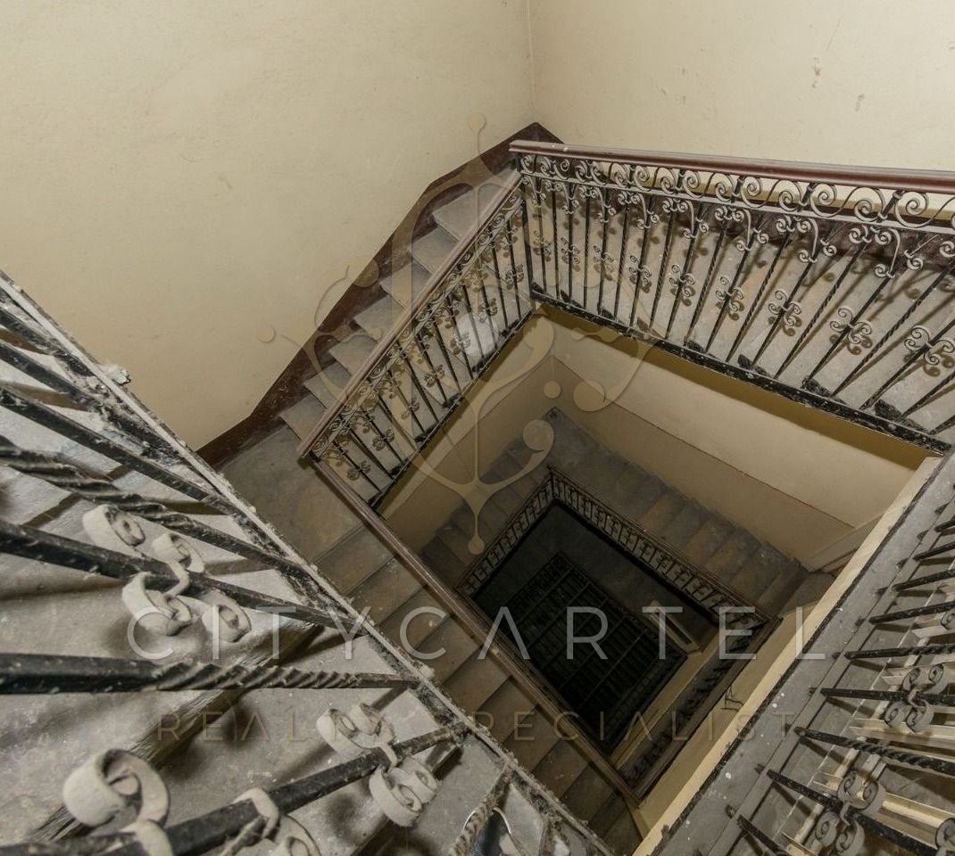 A fájl már létezik a célhelyen: import/kepek/vizjeles_3781242.jpg
Eladó Irodaház Budapest, VII. kerület  2800 m<sup>2</sup> 1800 millió Ft