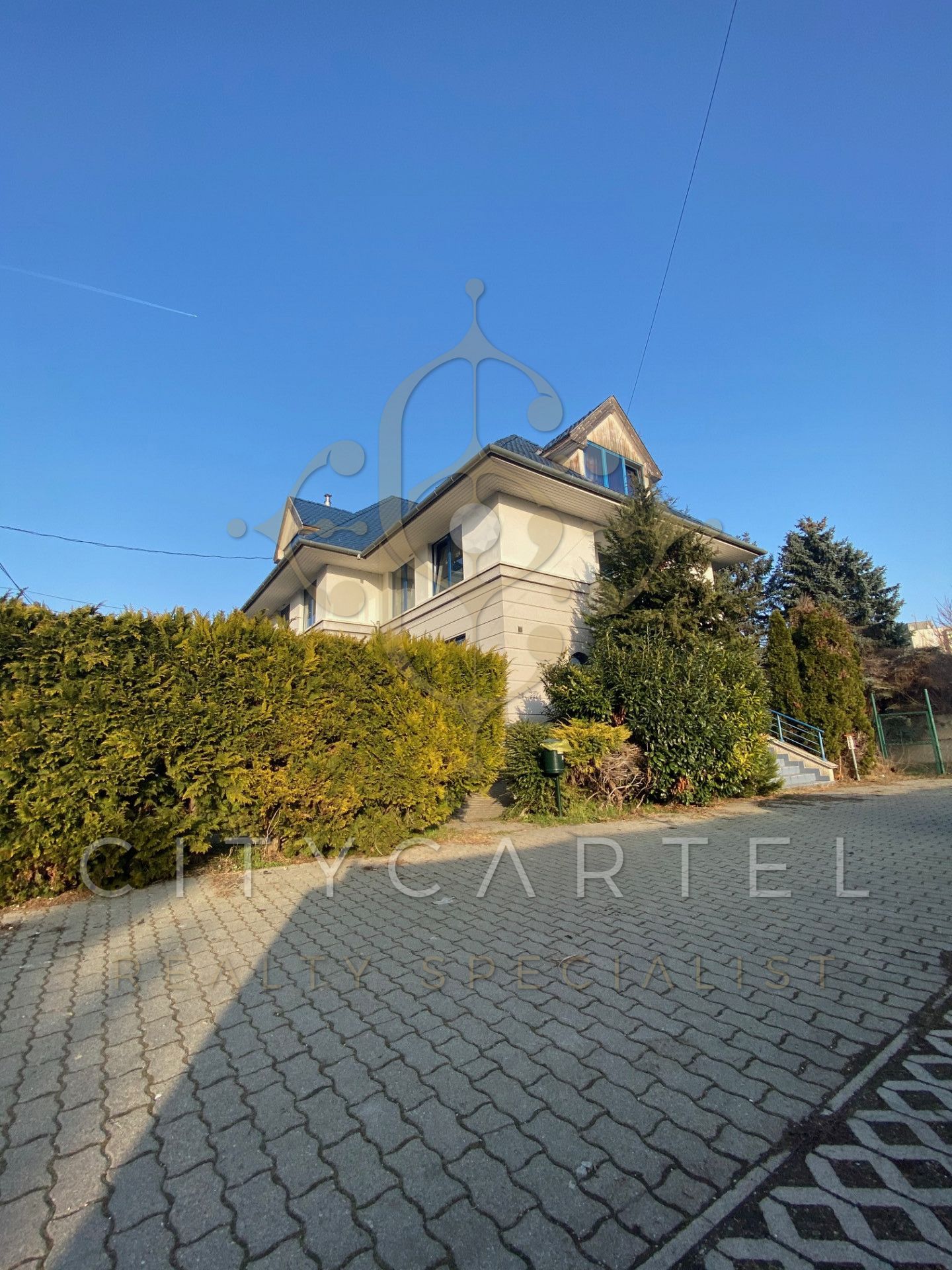 A fájl már létezik a célhelyen: import/kepek/vizjeles_3792841.jpg
Eladó Irodaház Budapest, XI. kerület  670 m<sup>2</sup> 2000000 EUR