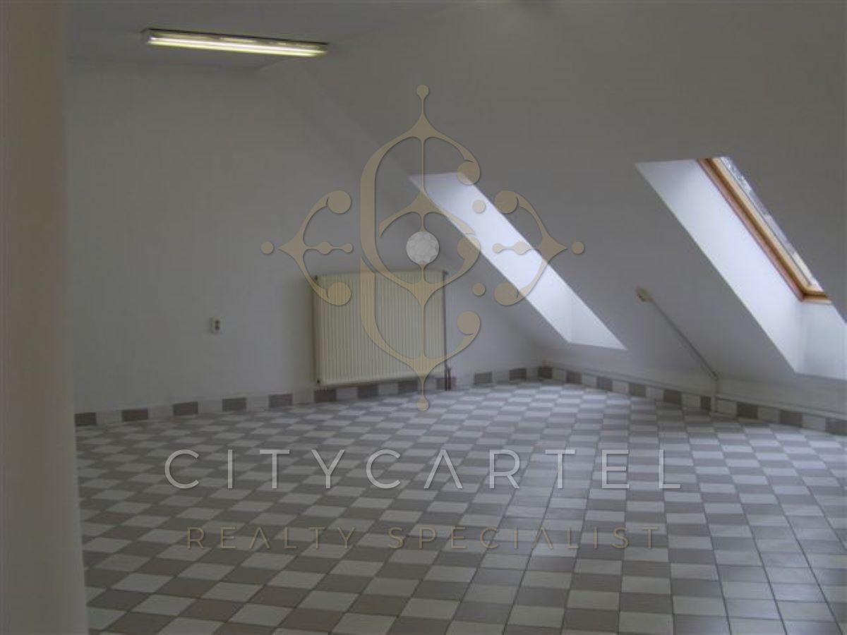 A fájl már létezik a célhelyen: import/kepek/vizjeles_3847747.jpg
For sale Office building Budapest, XIII. kerület  1400 m<sup>2</sup> 1100 millió Ft