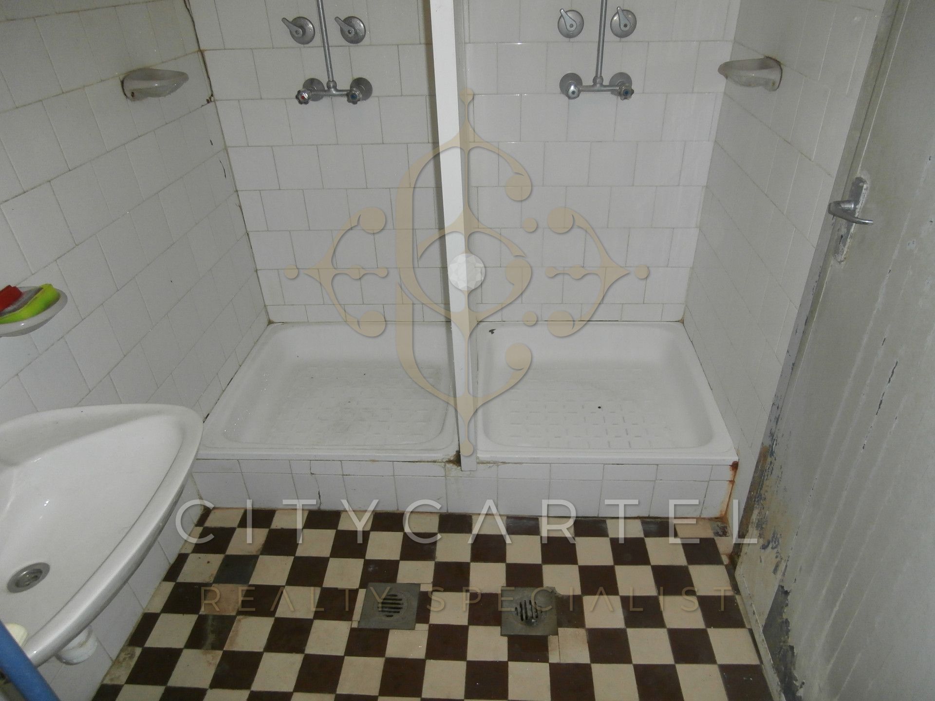 A fájl már létezik a célhelyen: import/kepek/vizjeles_3857242.jpg
For sale Workshop Budapest, XXII. kerület  500 m<sup>2</sup> 365000 EUR