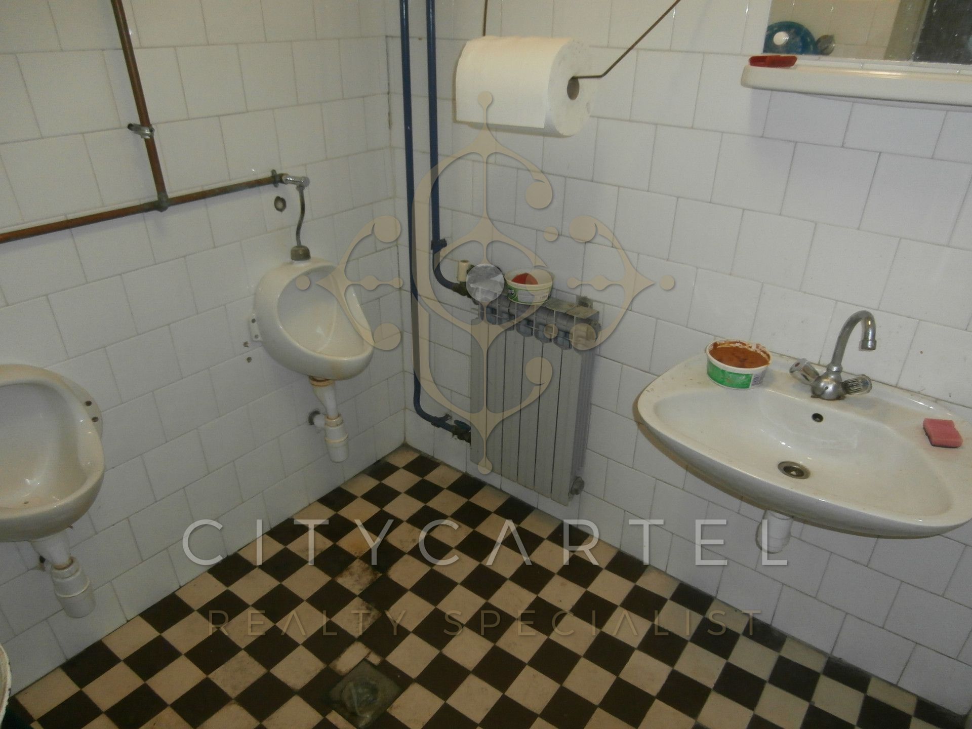 A fájl már létezik a célhelyen: import/kepek/vizjeles_3857248.jpg
For sale Workshop Budapest, XXII. kerület  500 m<sup>2</sup> 365000 EUR
